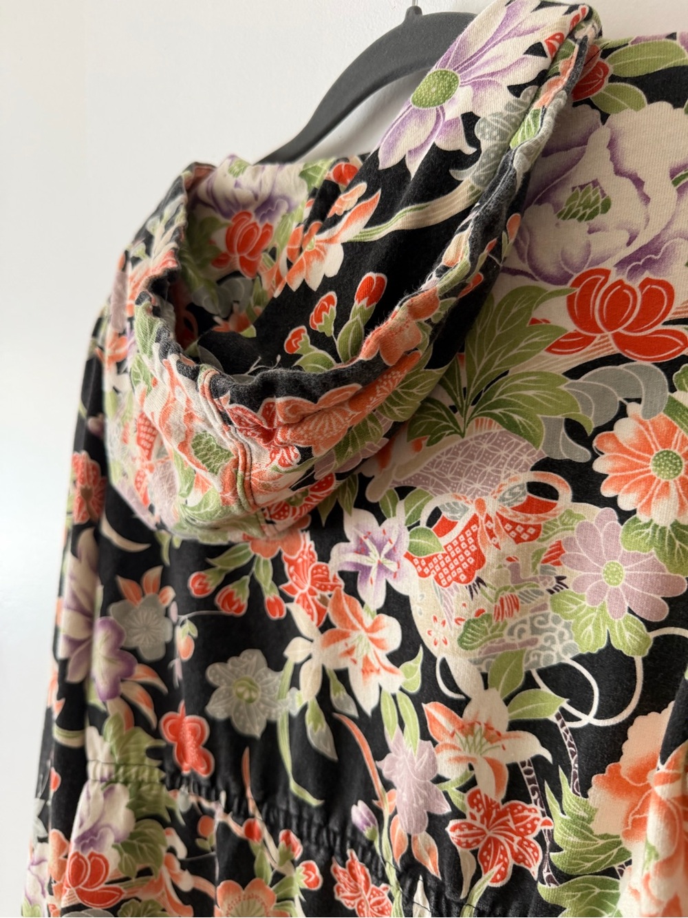 Lucky Brand Black Floral Zip Hoodie with Coral and Green Accents M - Picture 11 of 11